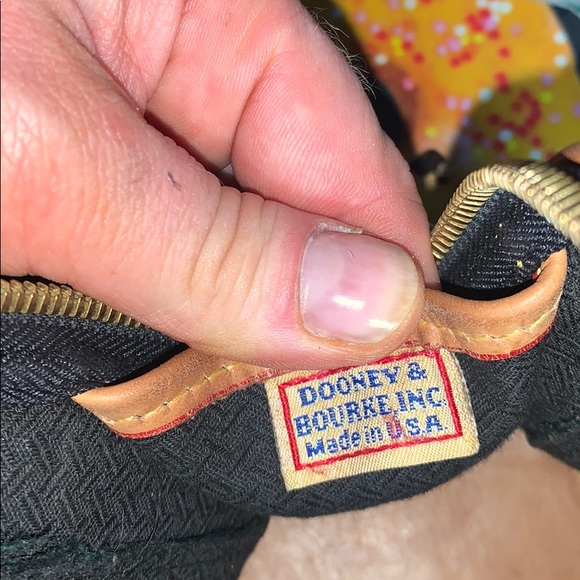 Dooney & Bourke - Picture 3 of 8